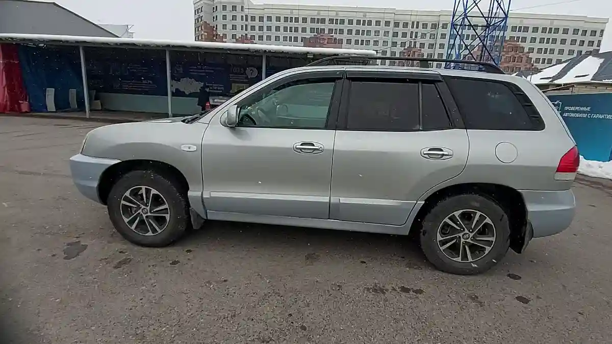 Hyundai Santa Fe 2004 года за 3 500 000 тг. в Шымкент