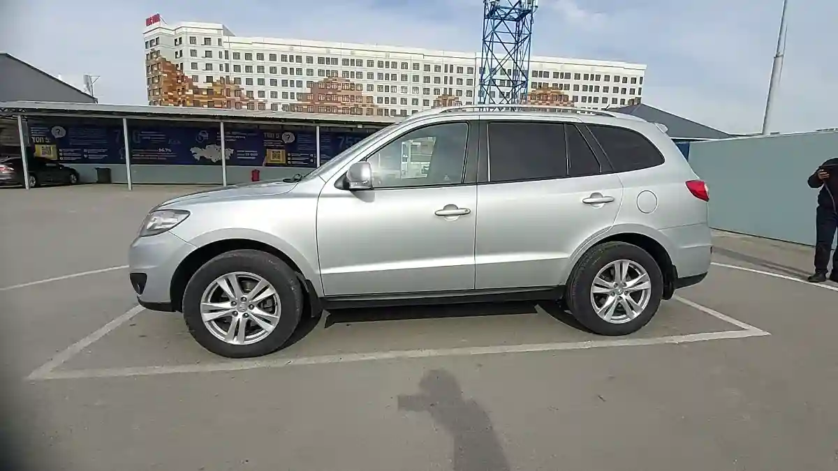 Hyundai Santa Fe 2011 года за 9 000 000 тг. в Шымкент