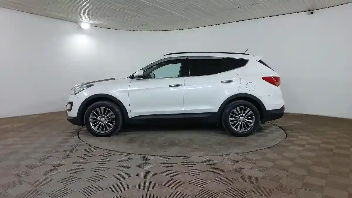 Hyundai Santa Fe 2016 года за 9 750 000 тг. в Шымкент