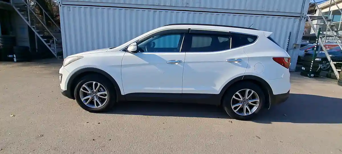 Hyundai Santa Fe 2013 года за 8 490 000 тг. в Алматы