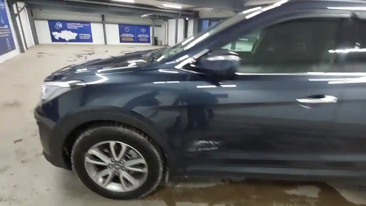 Hyundai Santa Fe 2013 года за 9 500 000 тг. в Астана