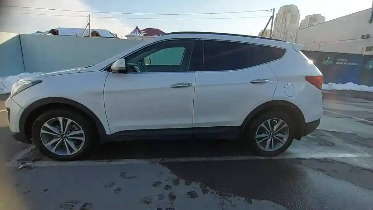 Hyundai Santa Fe 2014 года за 8 790 000 тг. в Шымкент