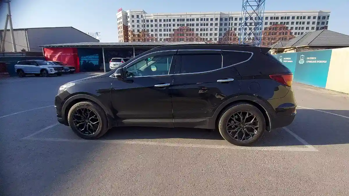 Hyundai Santa Fe 2016 года за 12 500 000 тг. в Шымкент