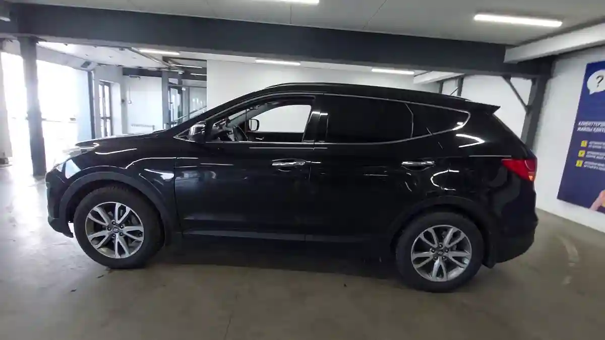 Hyundai Santa Fe 2013 года за 9 500 000 тг. в Астана