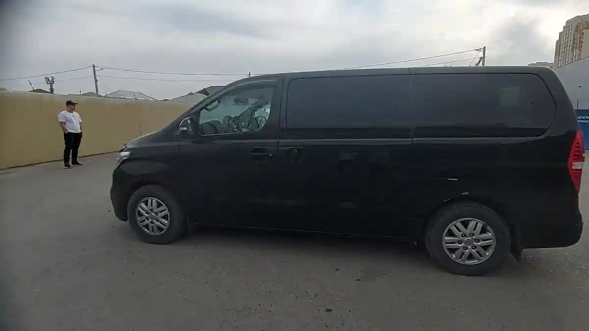 Hyundai H-1 2018 года за 14 000 000 тг. в Шымкент