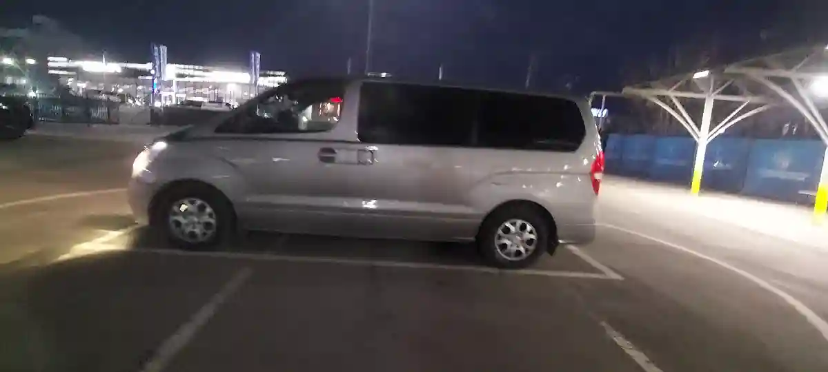 Hyundai Grand Starex 2012 года за 7 700 000 тг. в Алматы