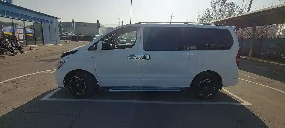 Hyundai Grand Starex 2012 года за 9 000 000 тг. в Алматы