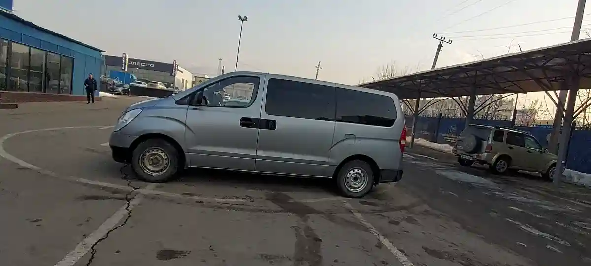 Hyundai Starex 2011 года за 8 500 000 тг. в Алматы