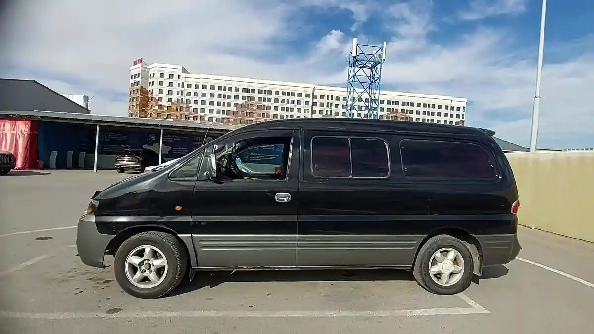 Hyundai H-1 2004 года за 3 500 000 тг. в Шымкент