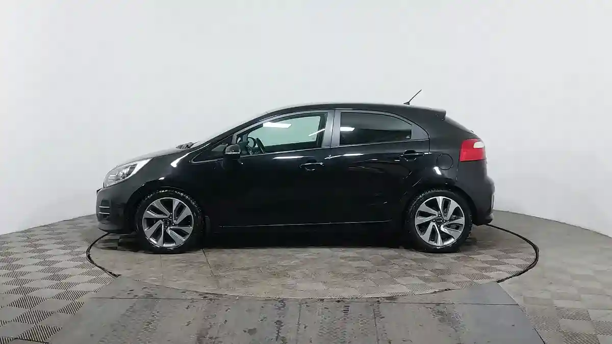 Kia Rio 2015 года за 5 790 000 тг. в Астана