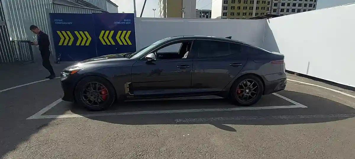 Kia Stinger 2022 года за 27 000 000 тг. в Алматы