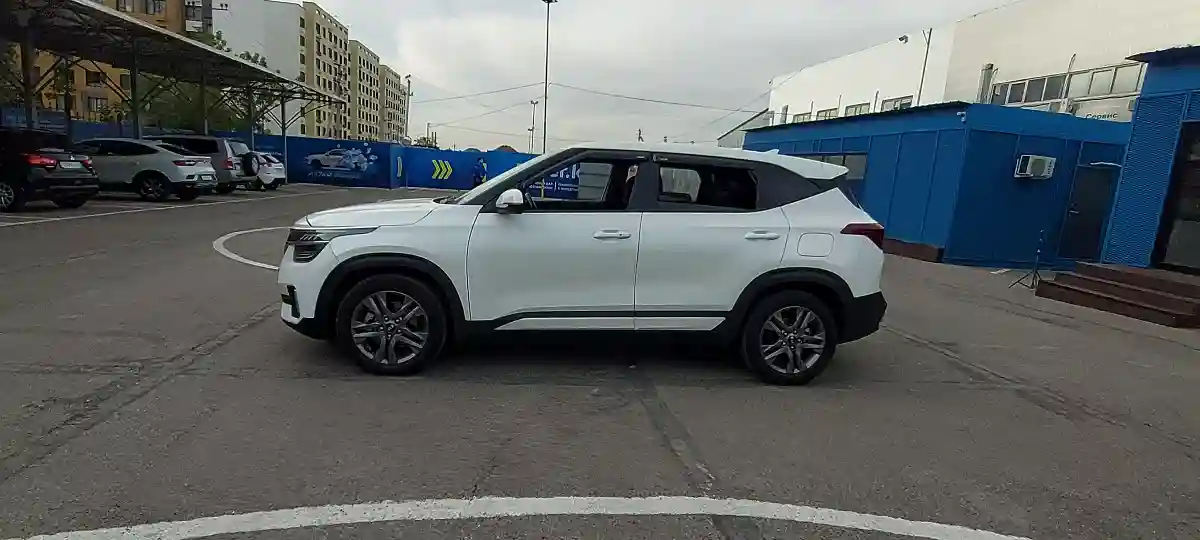 Kia Seltos 2020 года за 10 500 000 тг. в Алматы