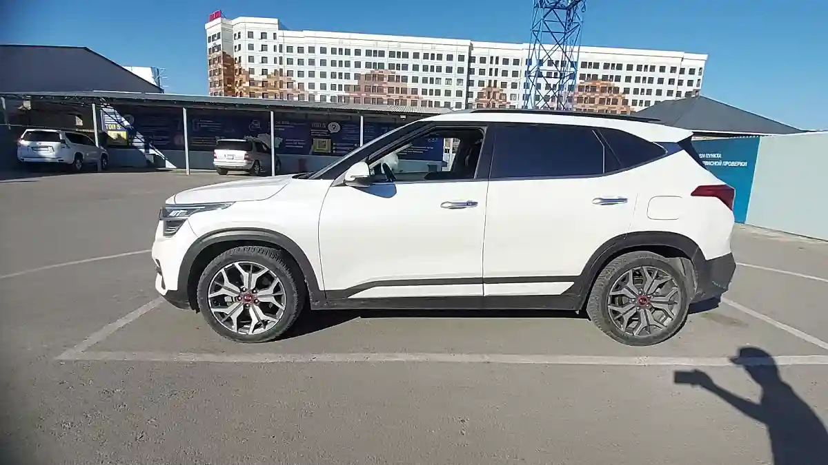 Kia Seltos 2020 года за 10 000 000 тг. в Шымкент