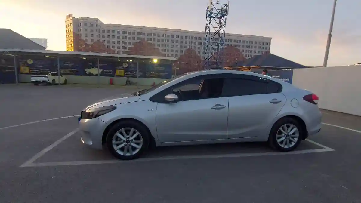 Kia Cerato 2017 года за 7 500 000 тг. в Шымкент