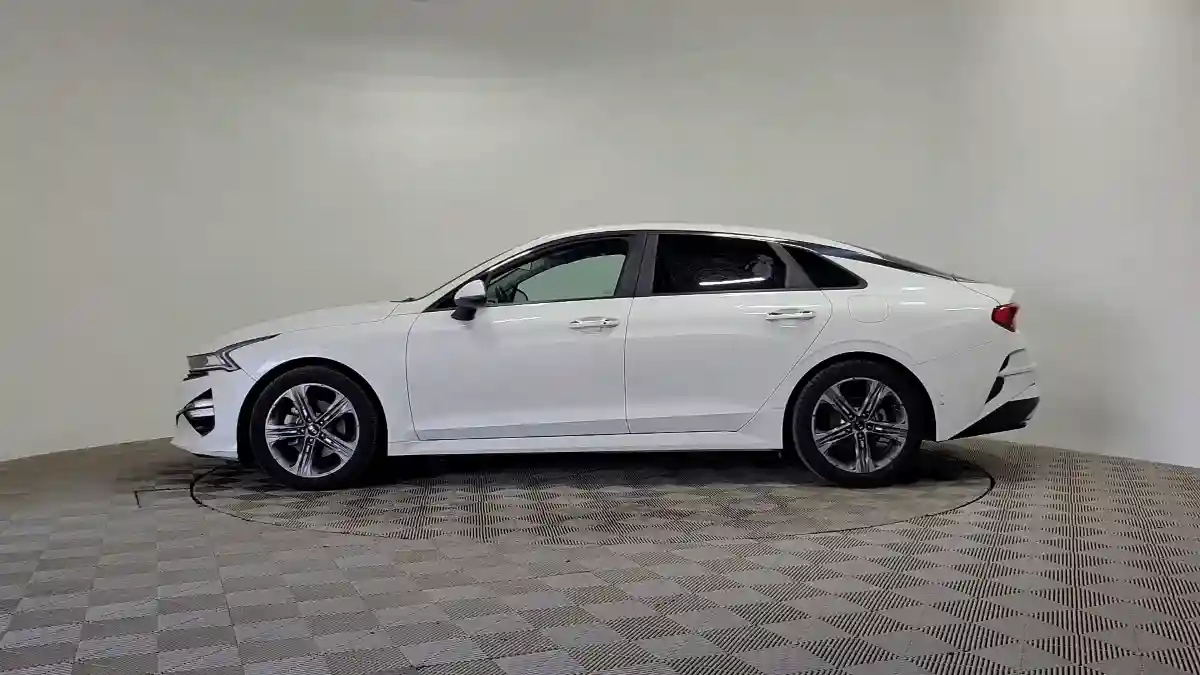 Kia K5 2021 года за 10 500 000 тг. в Алматы