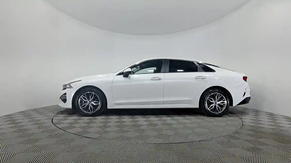 Kia K5 2021 года за 12 990 000 тг. в Астана