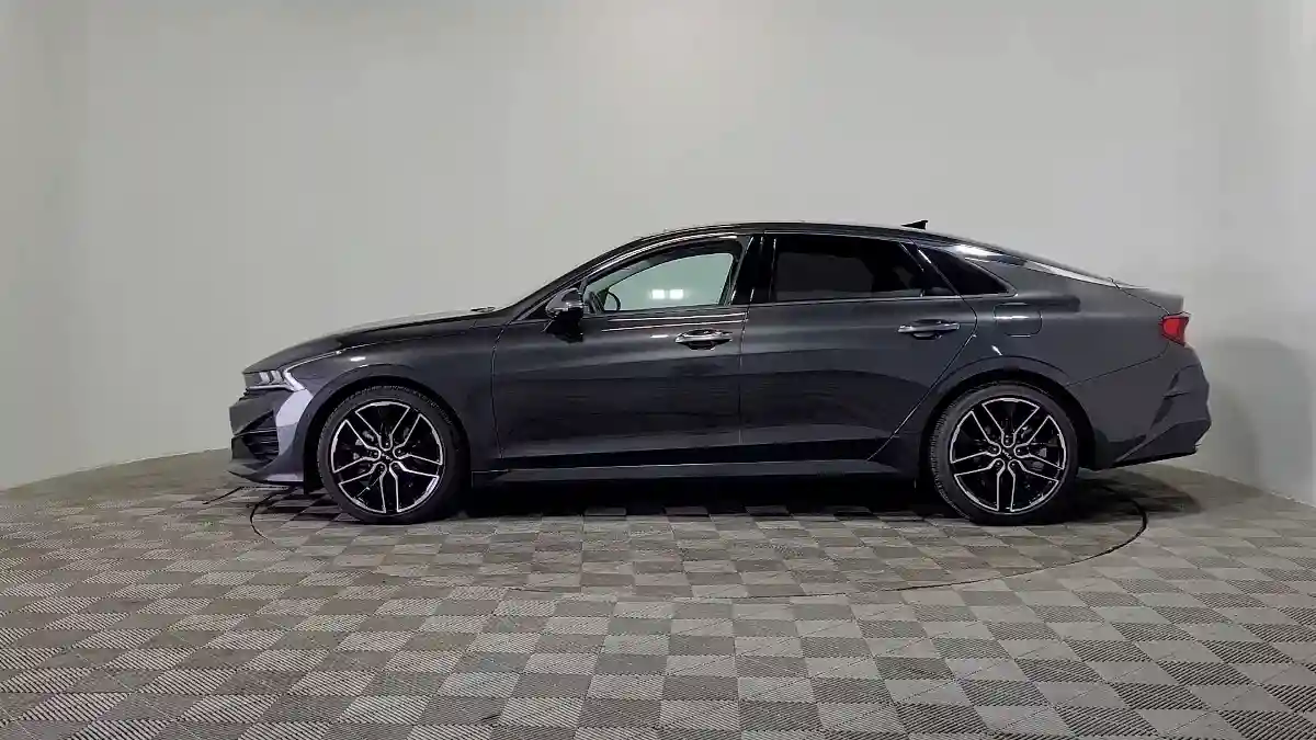 Kia K5 2021 года за 17 369 000 тг. в Алматы