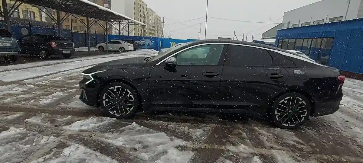 Kia K5 2023 года за 17 500 000 тг. в Алматы