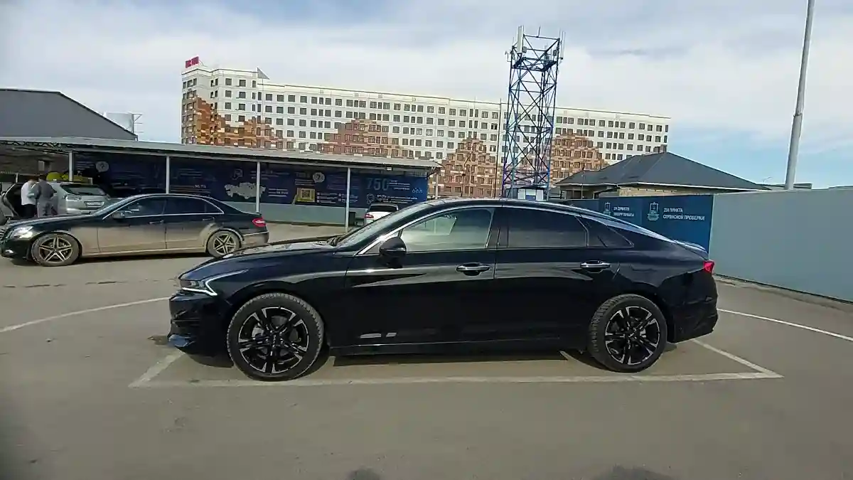 Kia K5 2023 года за 17 200 000 тг. в Шымкент