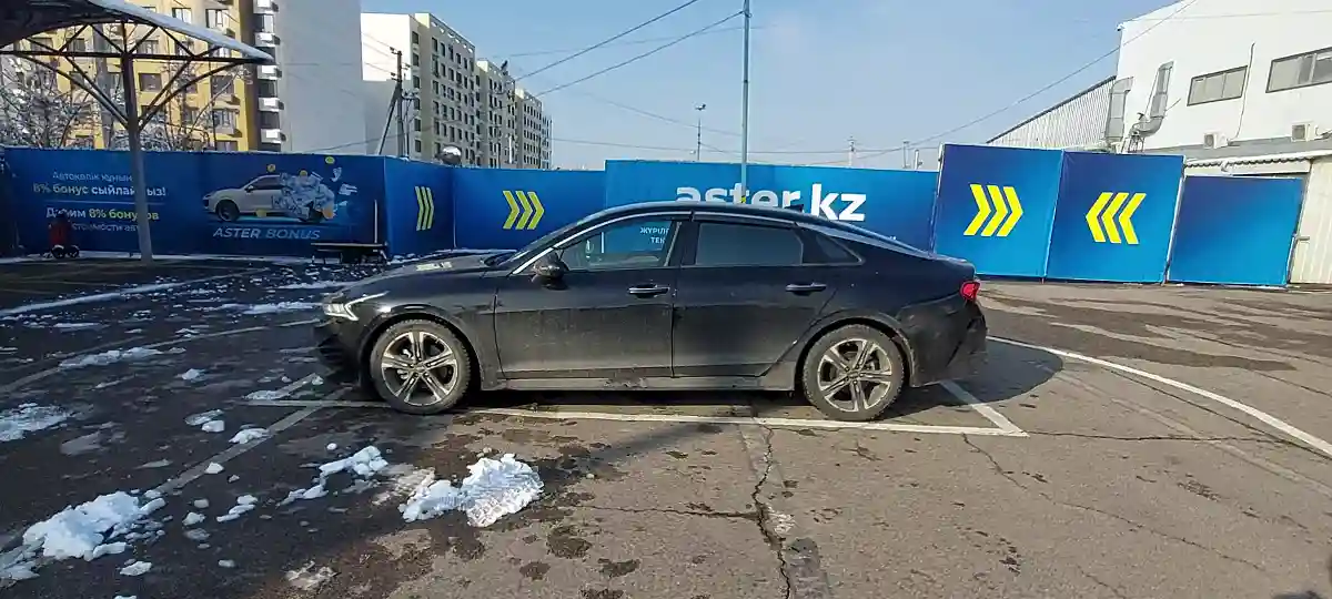 Kia K5 2021 года за 13 700 000 тг. в Алматы