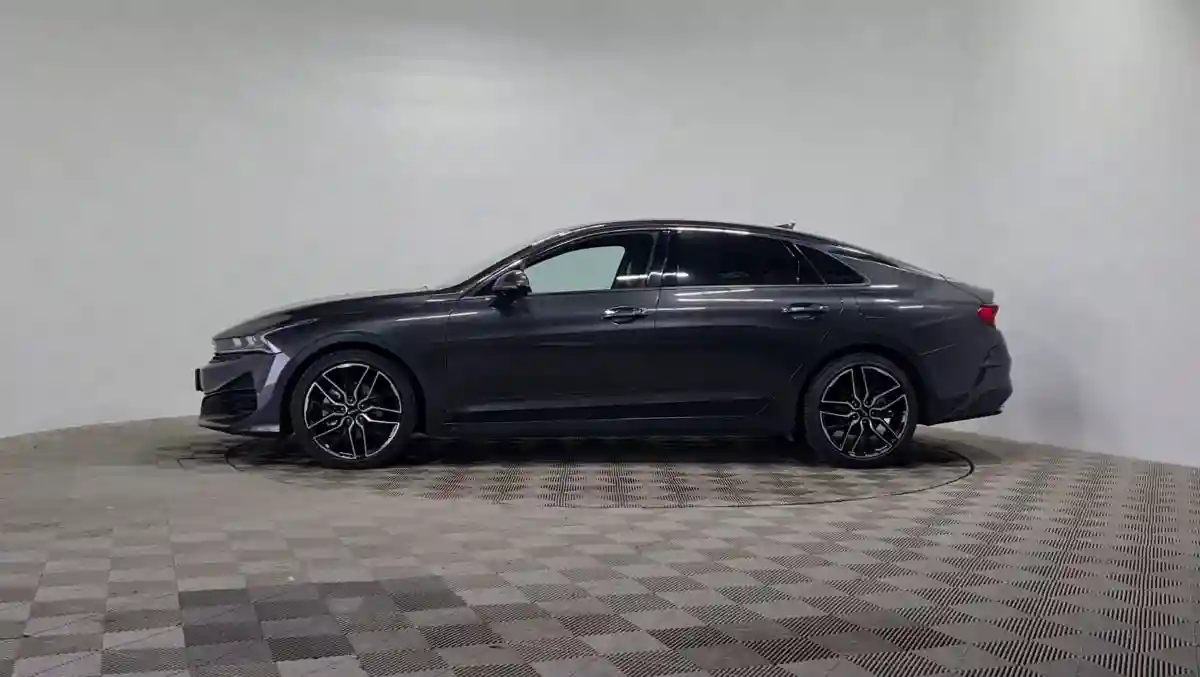 Kia K5 2022 года за 13 500 000 тг. в Алматы