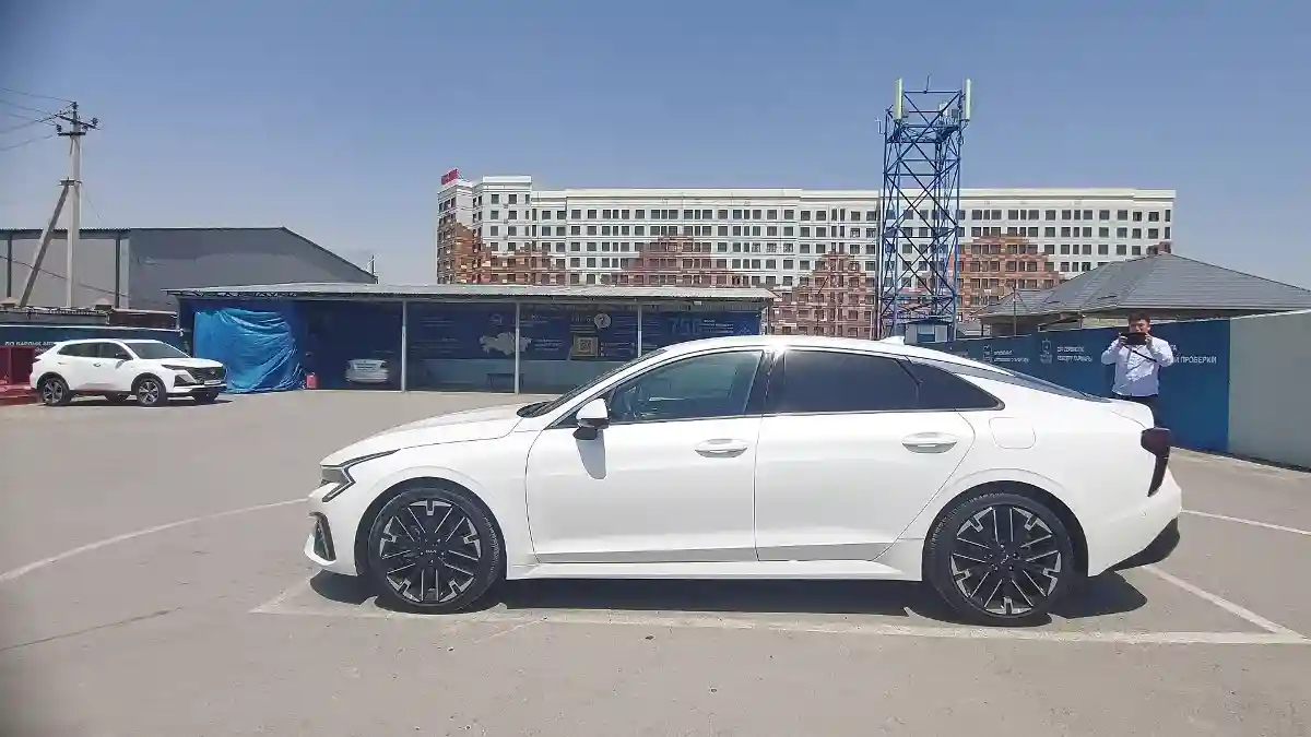 Kia K5 2024 года за 18 000 000 тг. в Шымкент