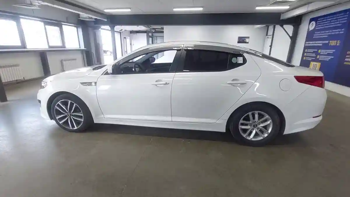 Kia K5 2011 года за 10 000 000 тг. в Астана