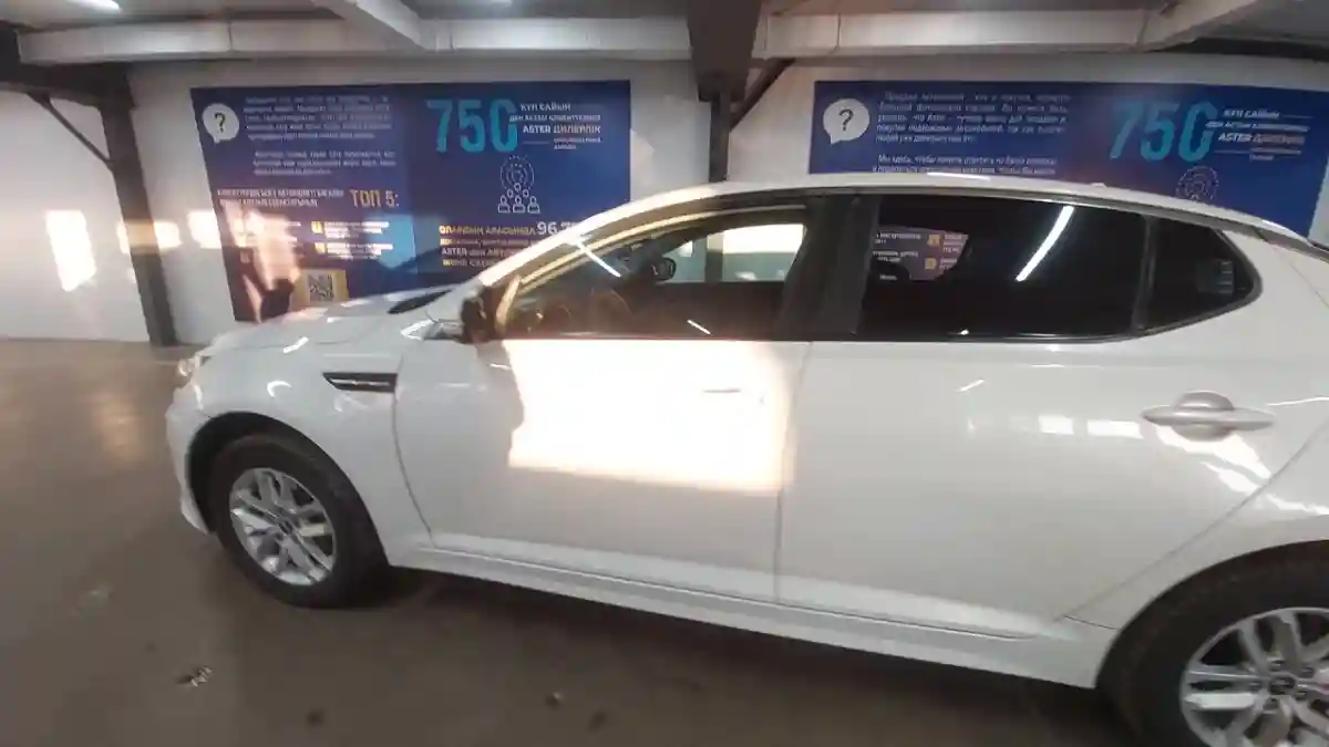 Kia K5 2013 года за 6 500 000 тг. в Астана
