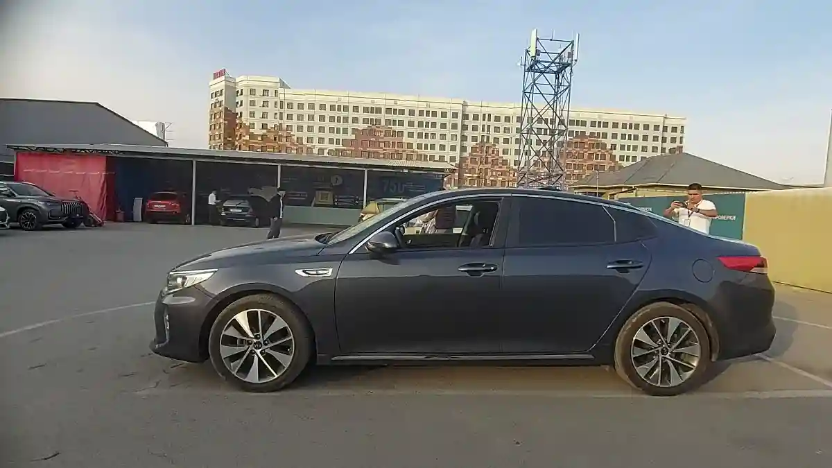 Kia K5 2015 года за 9 500 000 тг. в Шымкент