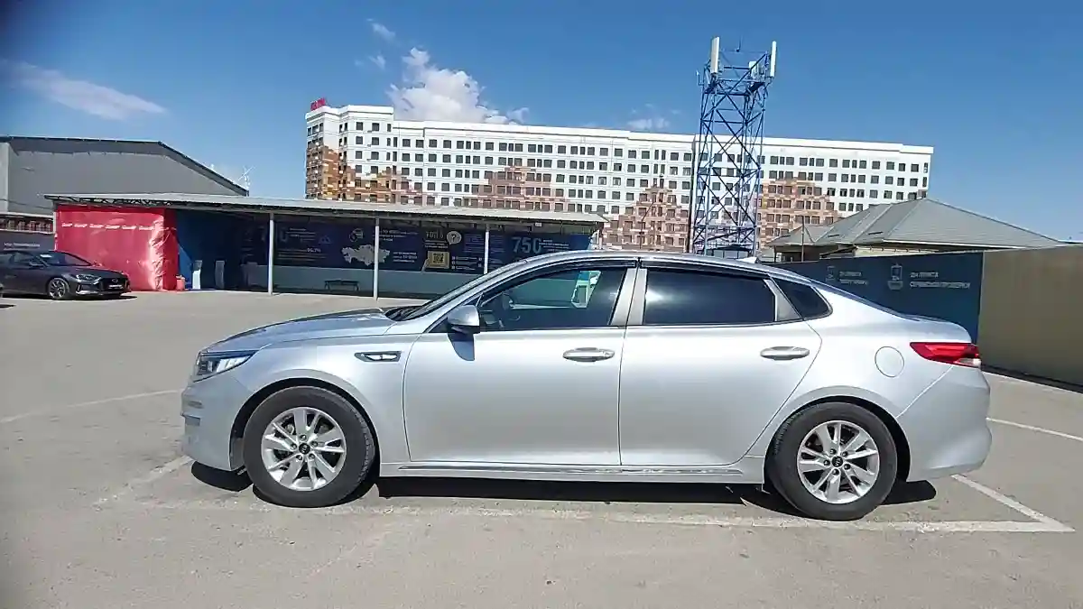 Kia K5 2016 года за 9 400 000 тг. в Шымкент