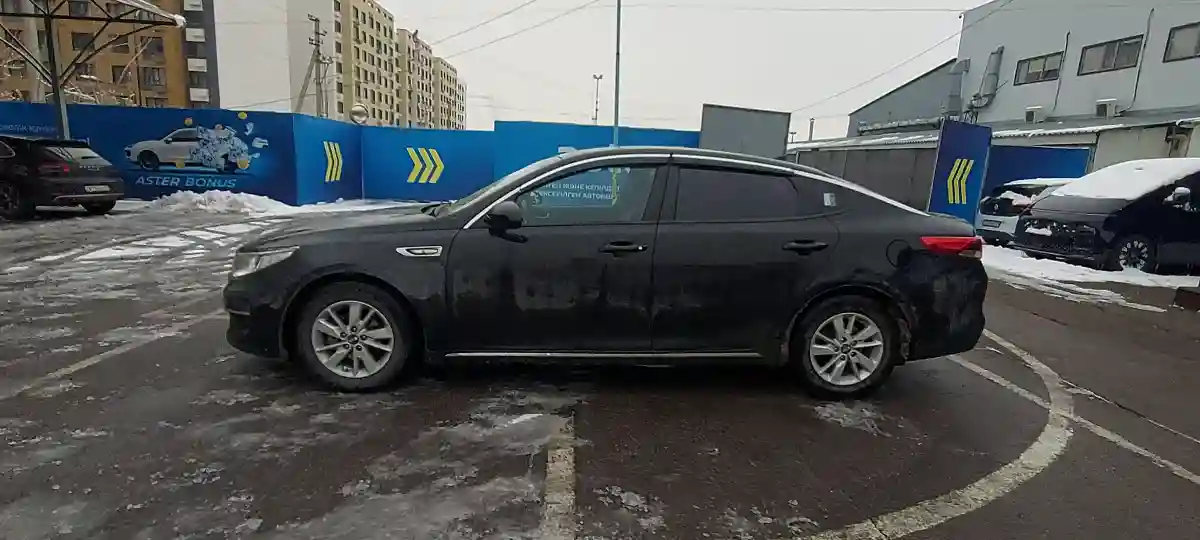 Kia K5 2018 года за 10 000 000 тг. в Алматы