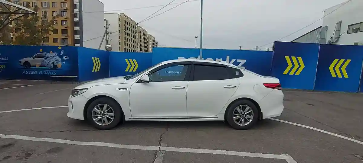 Kia K5 2016 года за 8 600 000 тг. в Алматы