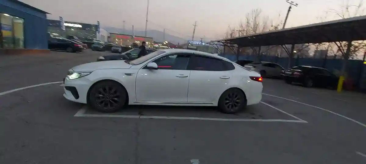 Kia K5 2019 года за 8 000 000 тг. в Алматы