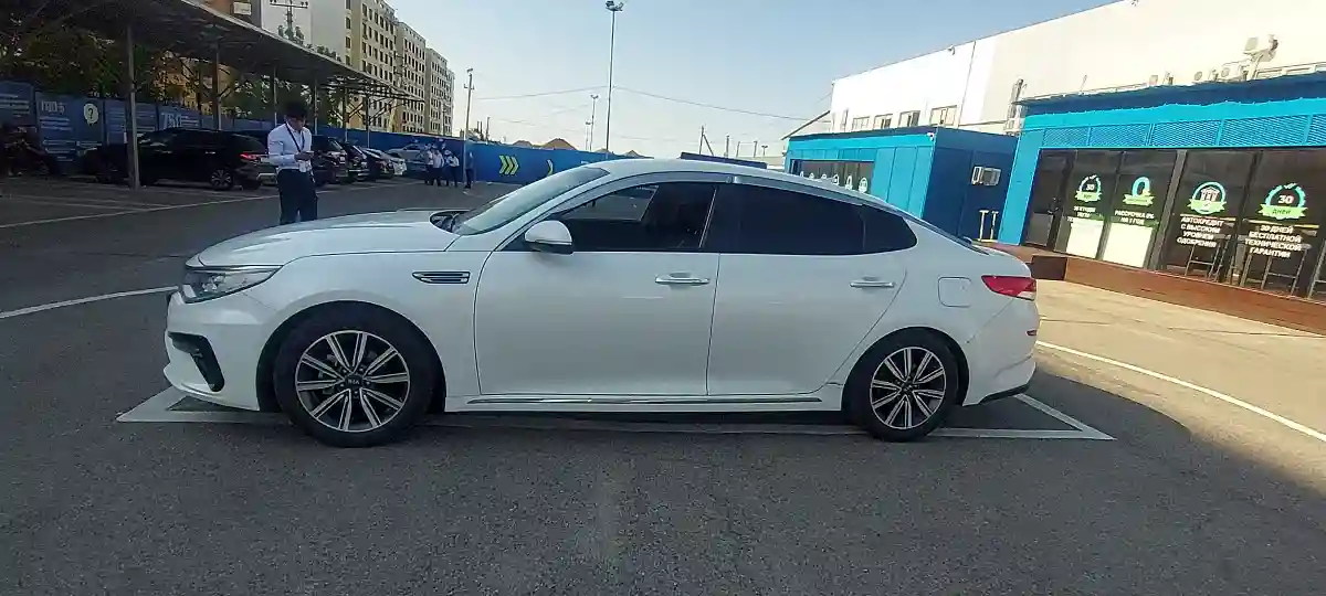 Kia K5 2019 года за 10 500 000 тг. в Алматы