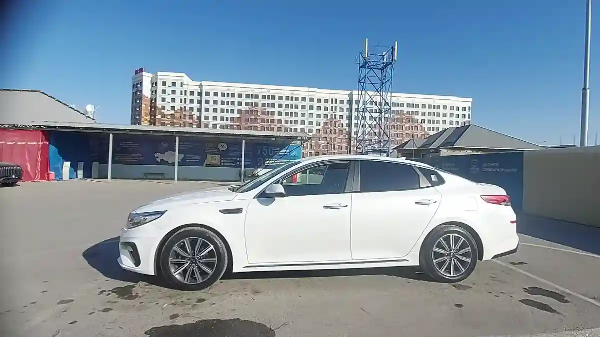 Kia K5 2018 года за 10 000 000 тг. в Шымкент