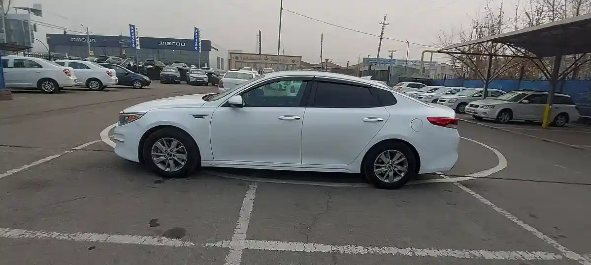 Kia Optima 2017 года за 8 200 000 тг. в Алматы