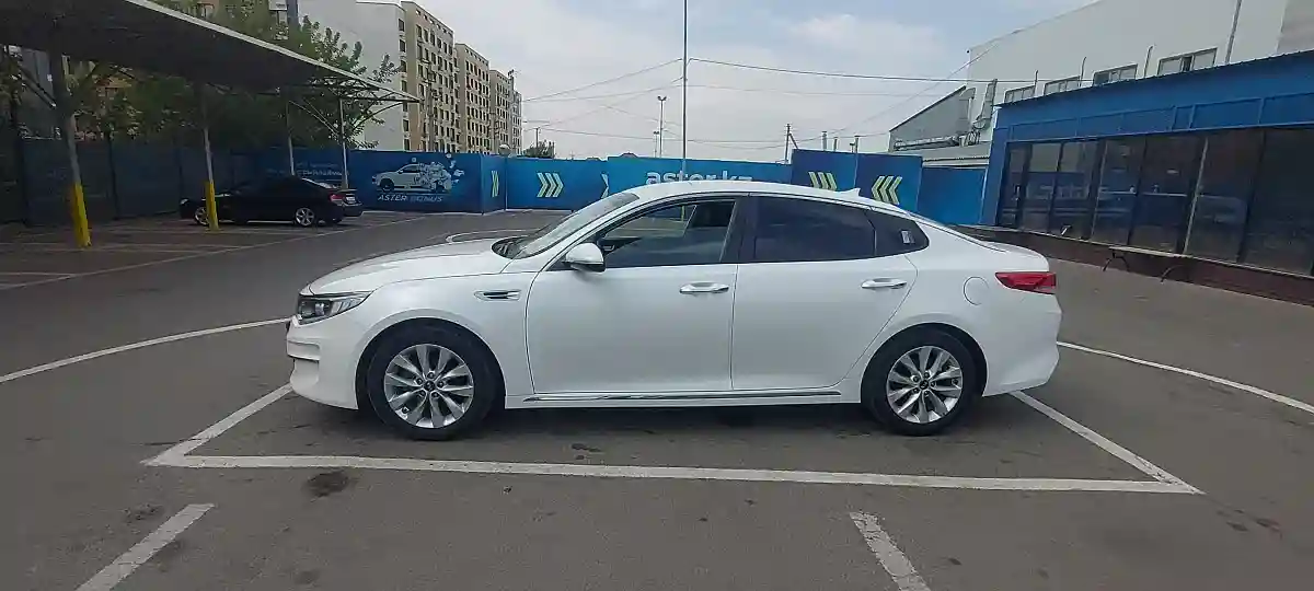 Kia K5 2016 года за 9 000 000 тг. в Алматы