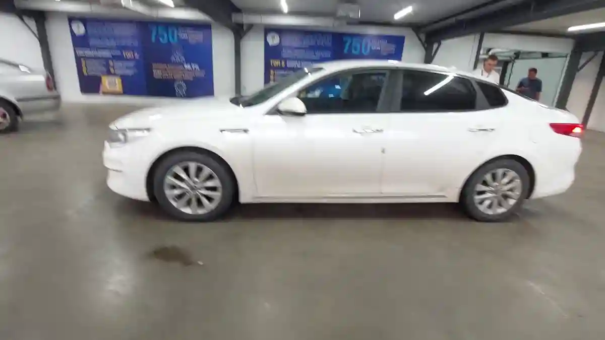 Kia K5 2015 года за 7 000 000 тг. в Астана