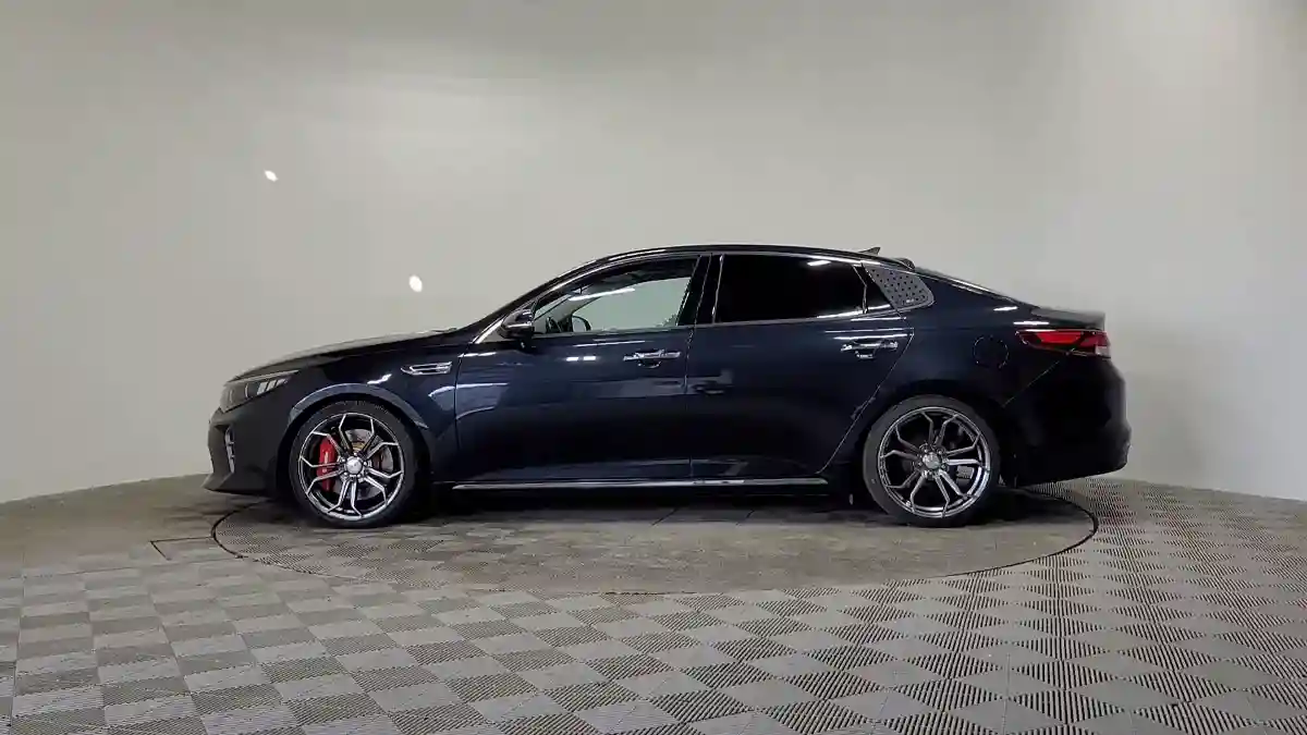 Kia K5 2015 года за 9 500 000 тг. в Алматы