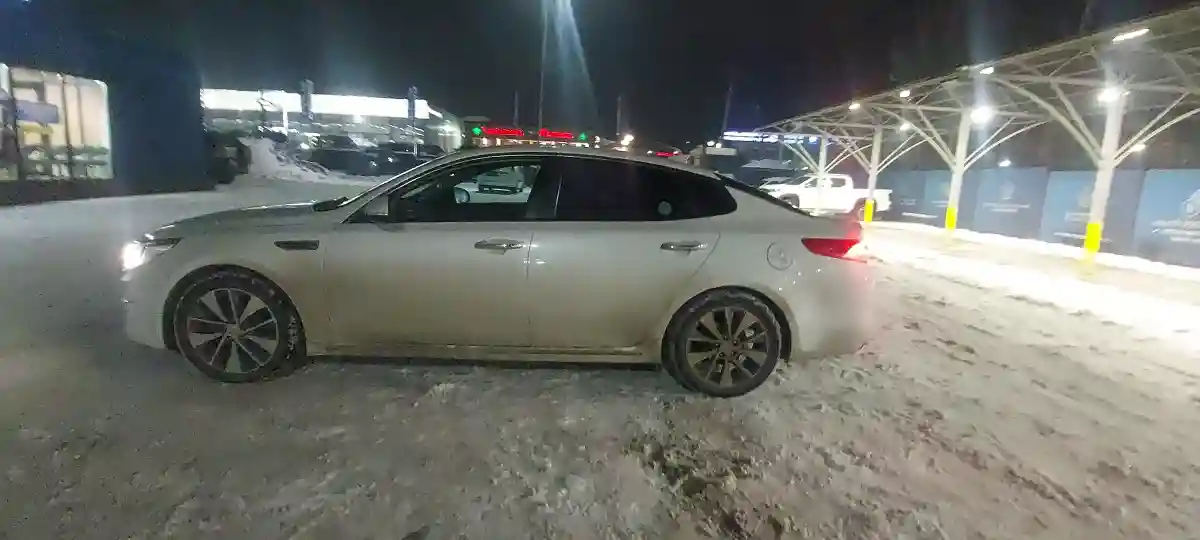 Kia K5 2016 года за 8 500 000 тг. в Алматы