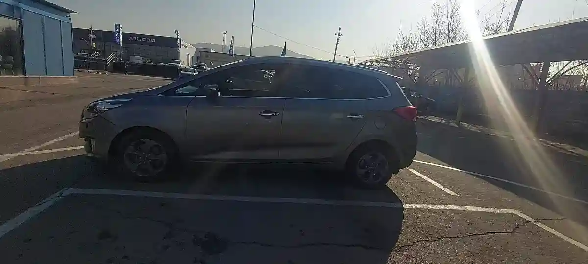 Kia Carens 2013 года за 5 300 000 тг. в Алматы