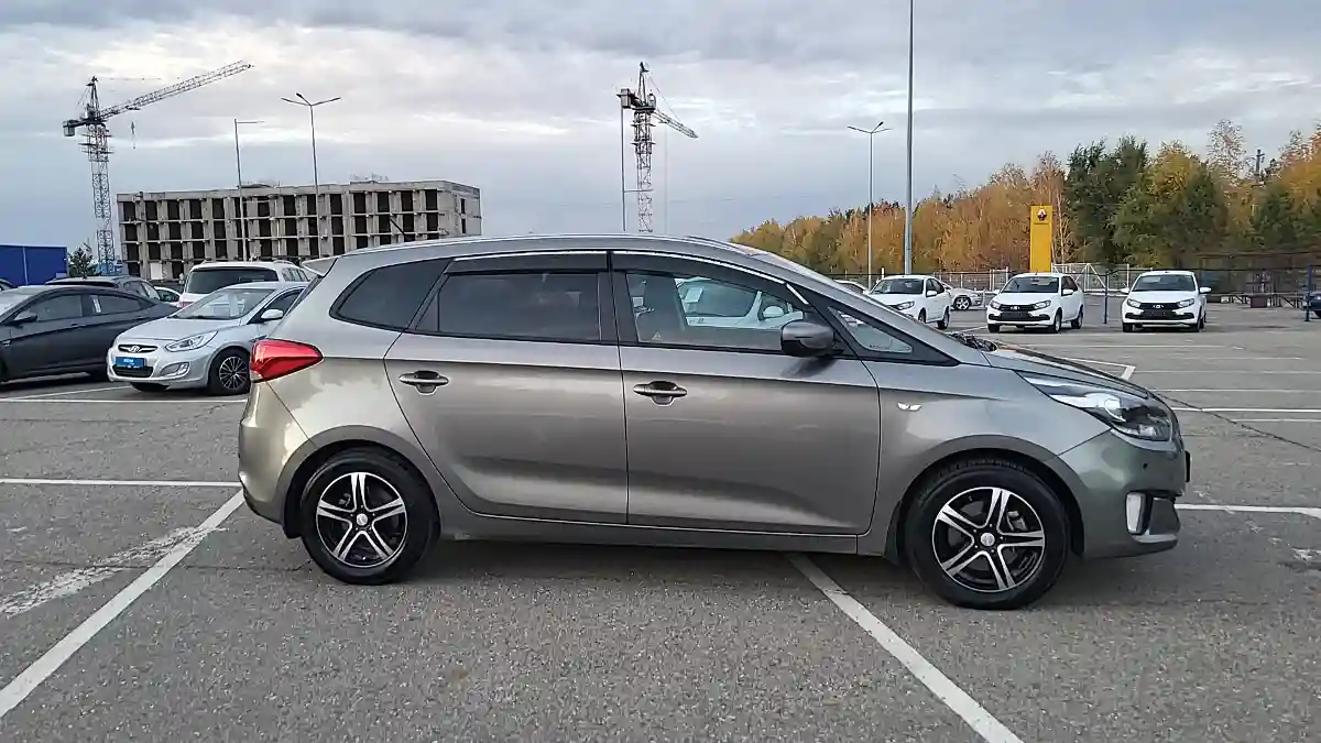 Kia Carens 2013 года за 7 690 000 тг. в Усть-Каменогорск