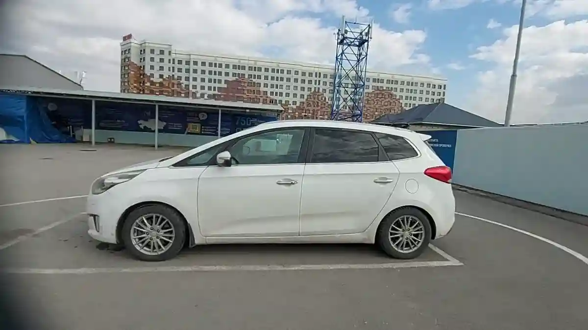 Kia Carens 2014 года за 7 500 000 тг. в Шымкент