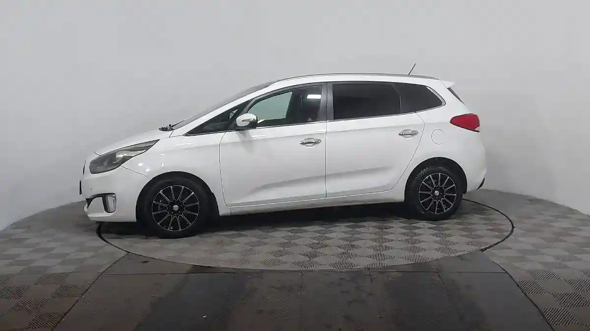Kia Carens 2014 года за 6 490 000 тг. в Астана