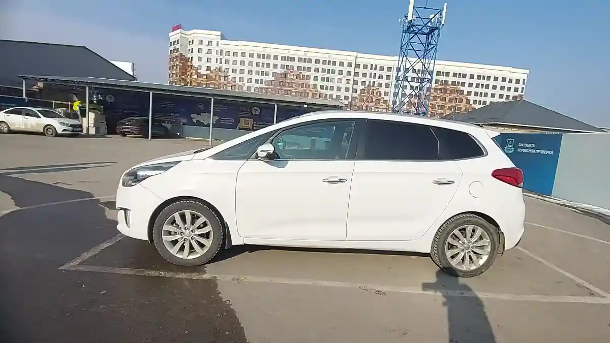 Kia Carens 2014 года за 7 500 000 тг. в Шымкент