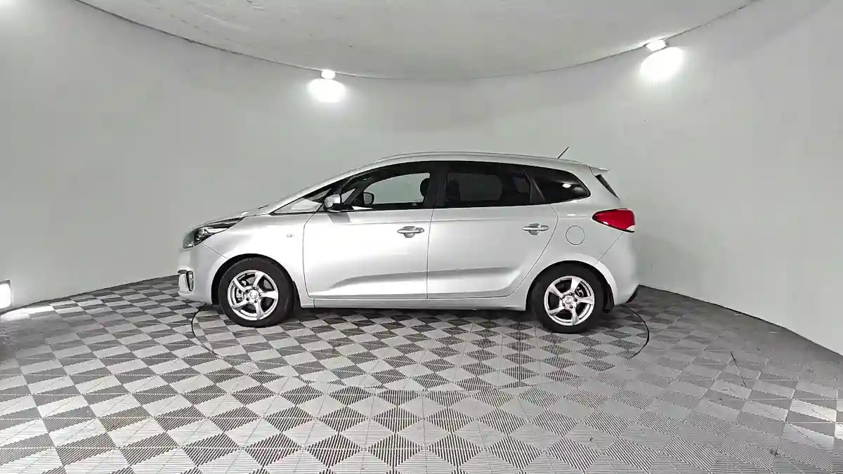 Kia Carens 2014 года за 8 450 000 тг. в Павлодар