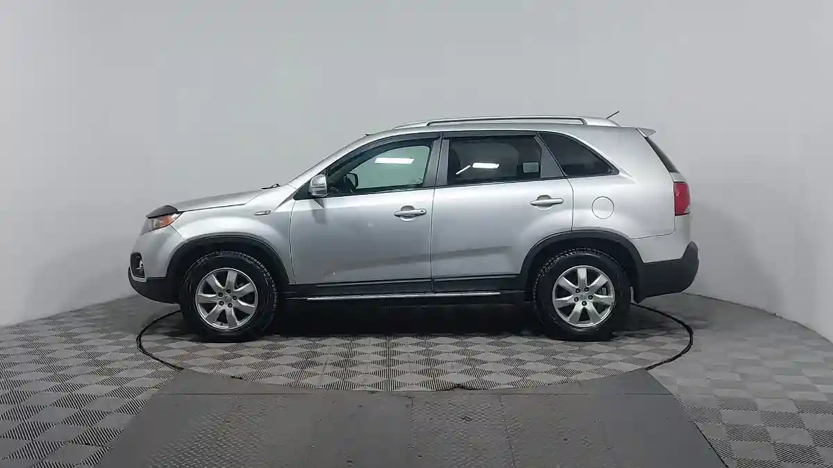 Kia Sorento 2010 года за 4 990 000 тг. в Астана