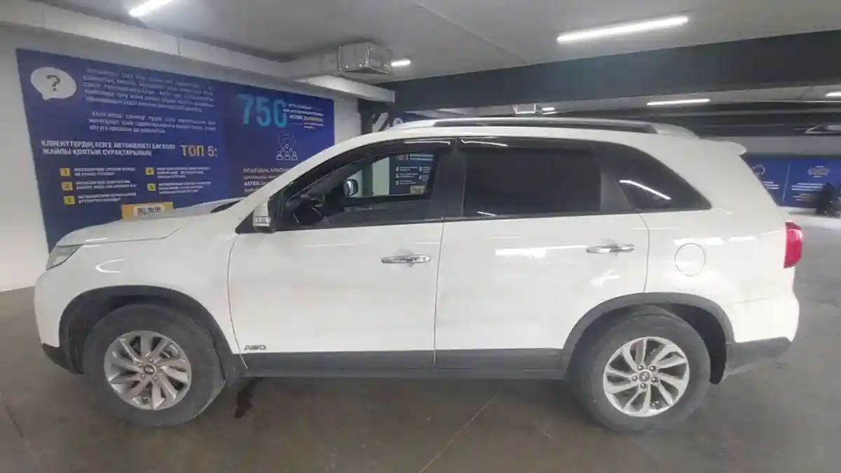 Kia Sorento 2013 года за 9 000 000 тг. в Астана