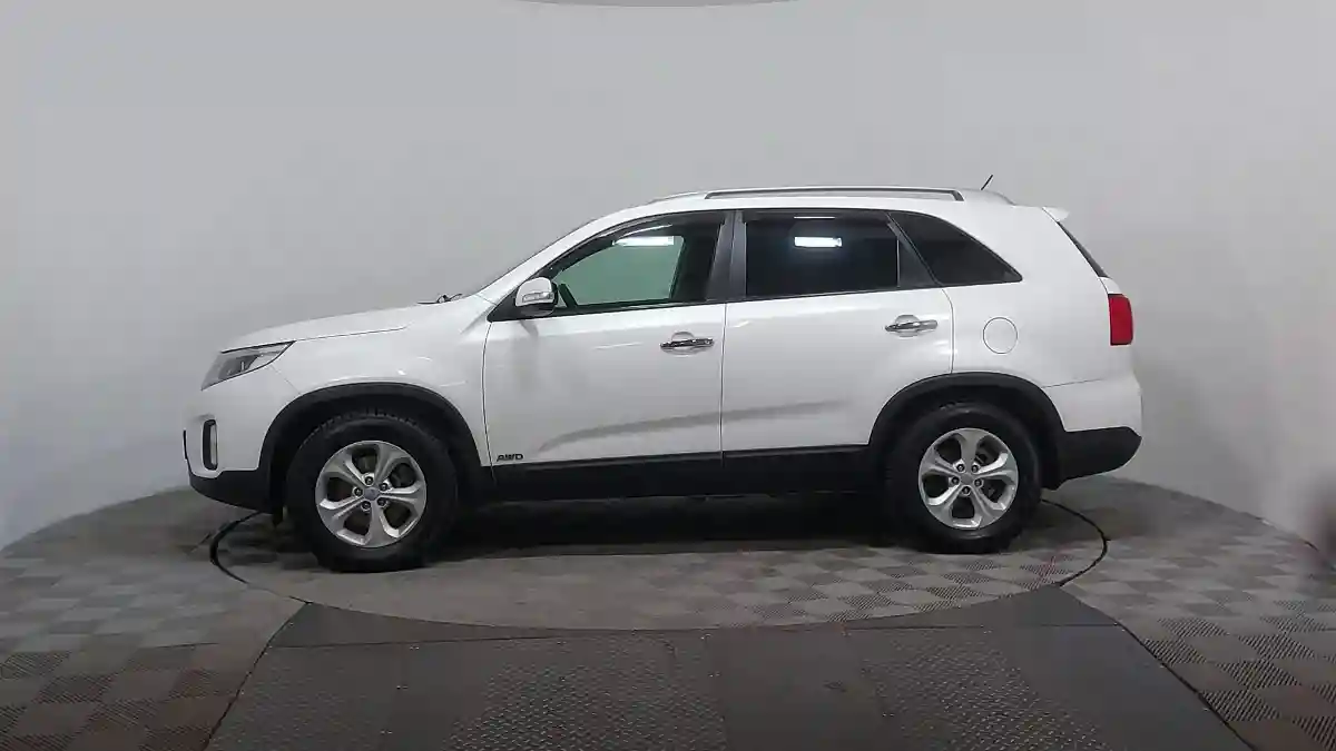 Kia Sorento 2013 года за 9 990 000 тг. в Астана