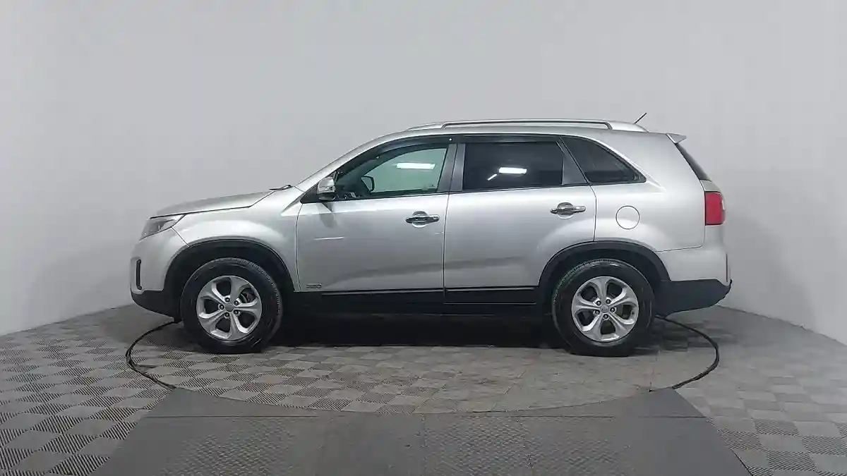 Kia Sorento 2013 года за 7 800 000 тг. в Астана